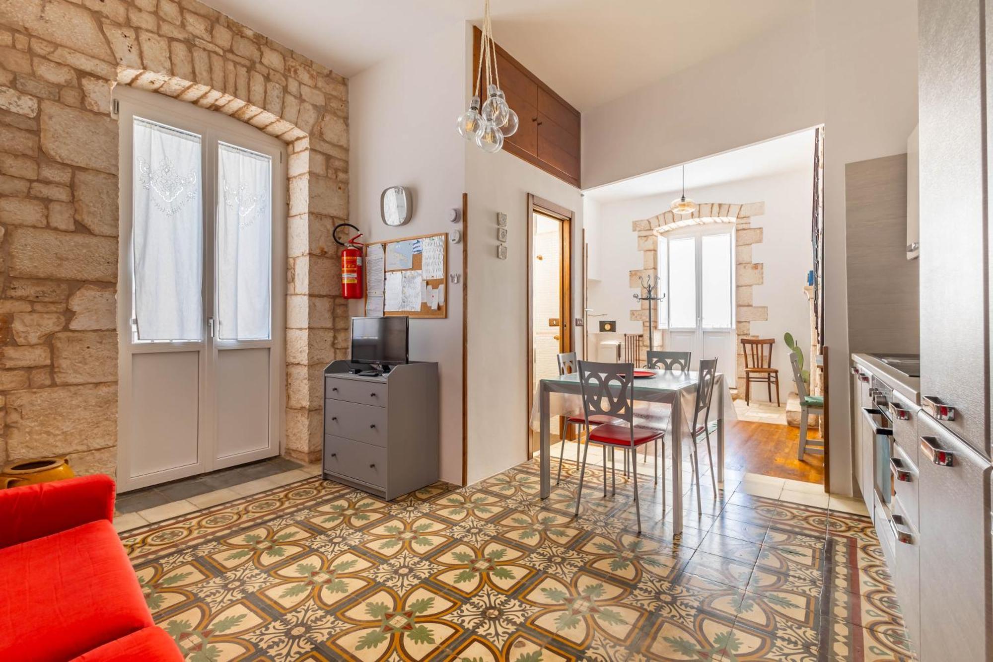 Antiche Mura Apartments "Nel Cuore Della Puglia"Bivani, Cucina, Terrazzo Тури Екстериор снимка