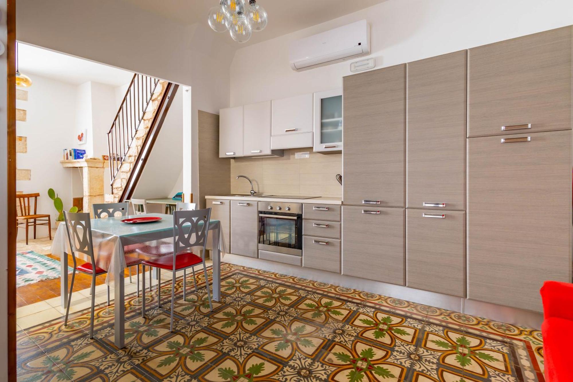 Antiche Mura Apartments "Nel Cuore Della Puglia"Bivani, Cucina, Terrazzo Тури Екстериор снимка