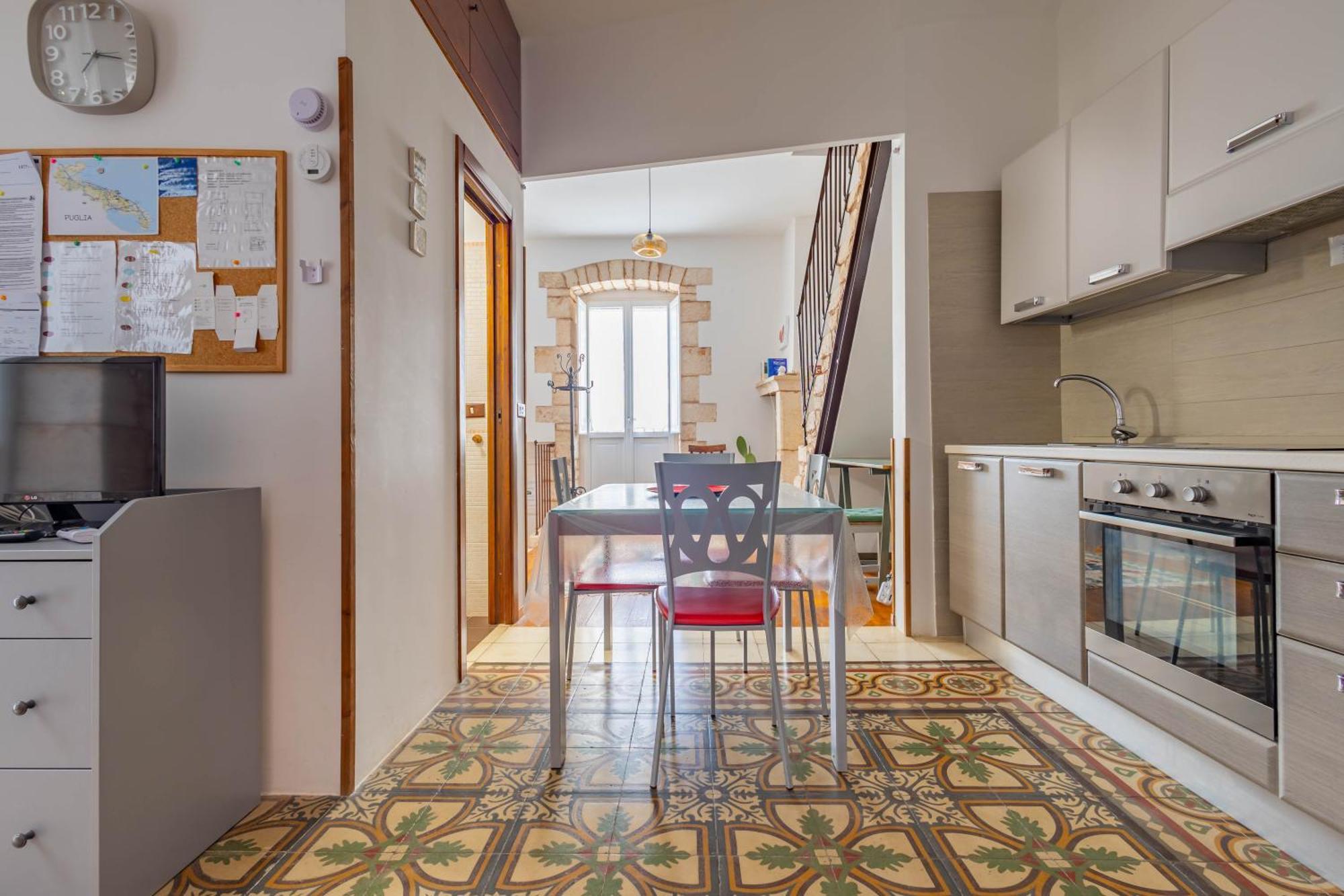 Antiche Mura Apartments "Nel Cuore Della Puglia"Bivani, Cucina, Terrazzo Тури Екстериор снимка