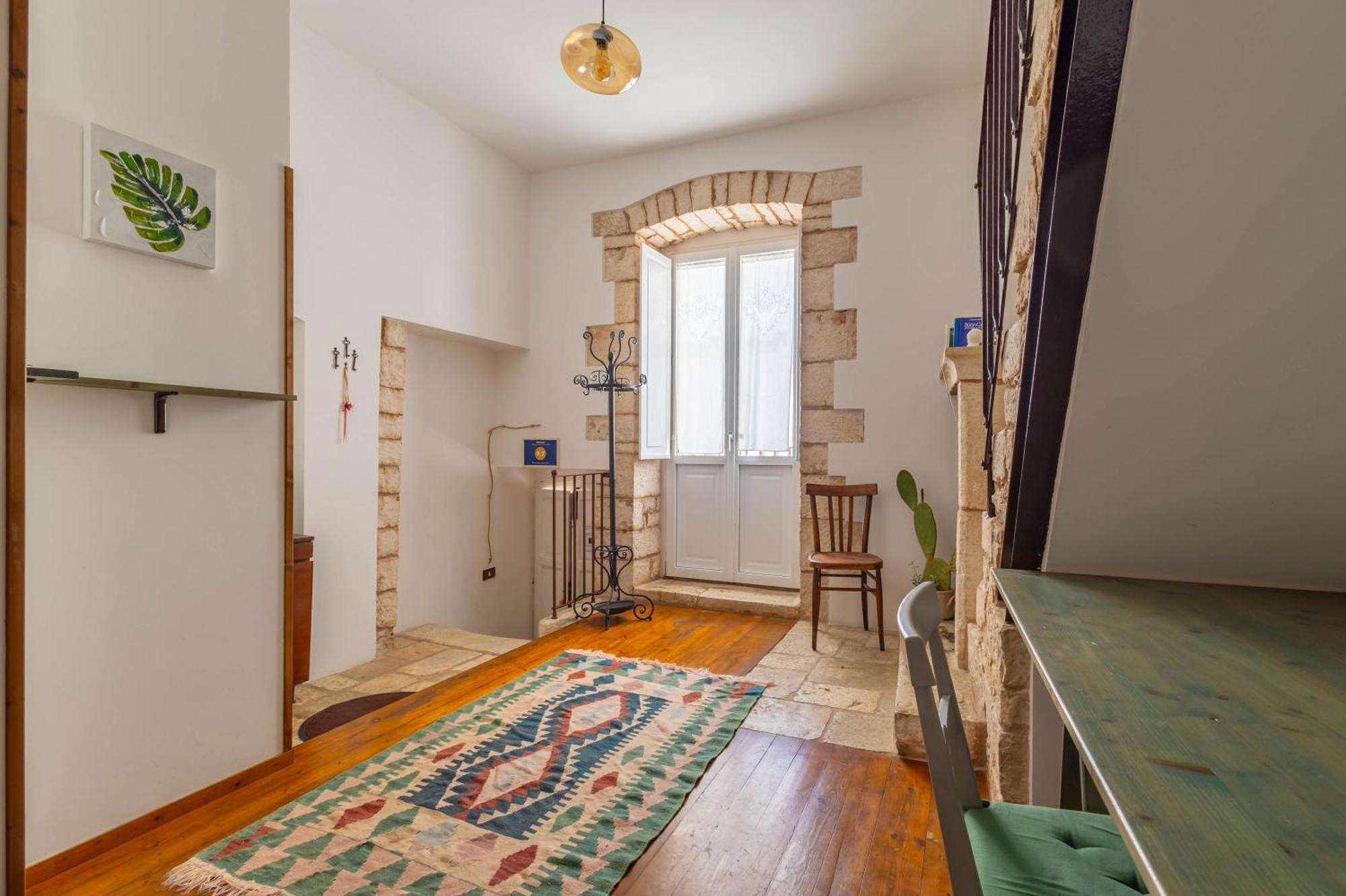 Antiche Mura Apartments "Nel Cuore Della Puglia"Bivani, Cucina, Terrazzo Тури Екстериор снимка